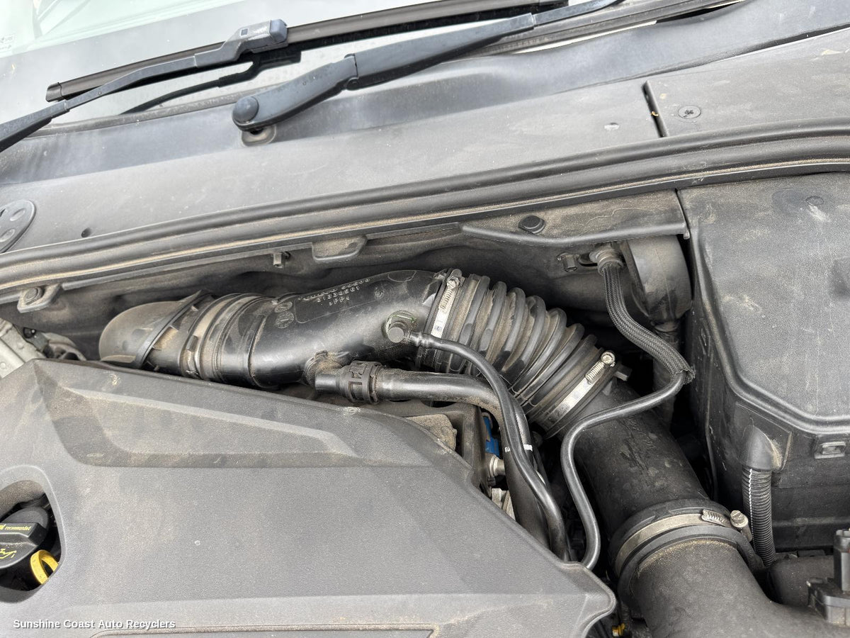 2010-2018 Volvo S60/v60 Air Cleaner Duct Hos