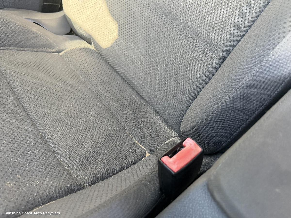 2004-2009 Volkswagen Golf Seatbelt Stalk