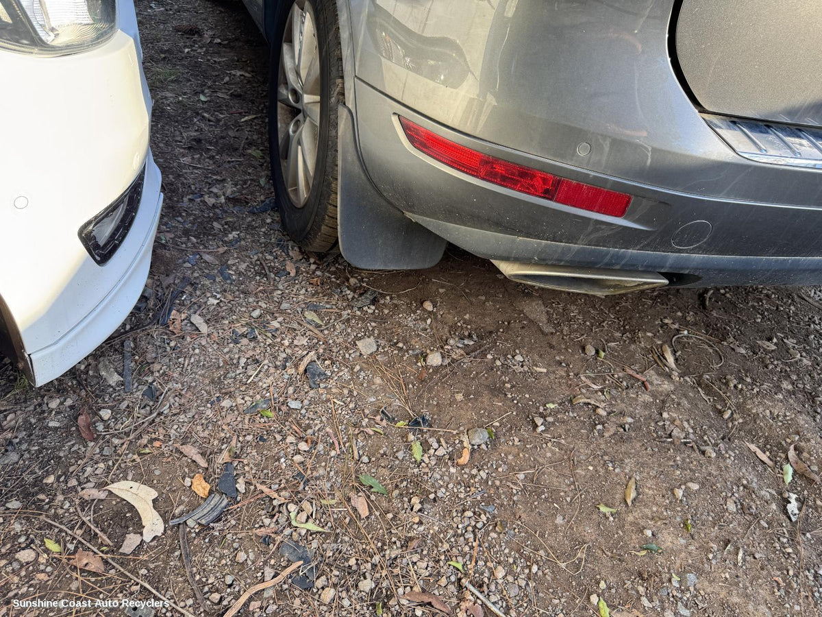 2010-2018 Volkswagen Touareg Mud Flaps