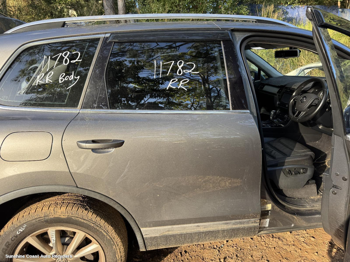 2010-2018 Volkswagen Touareg Door Handle
