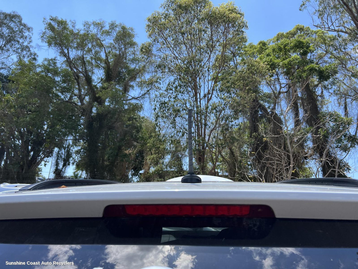 2015 Hyundai Santa Fe High Level Stoplight