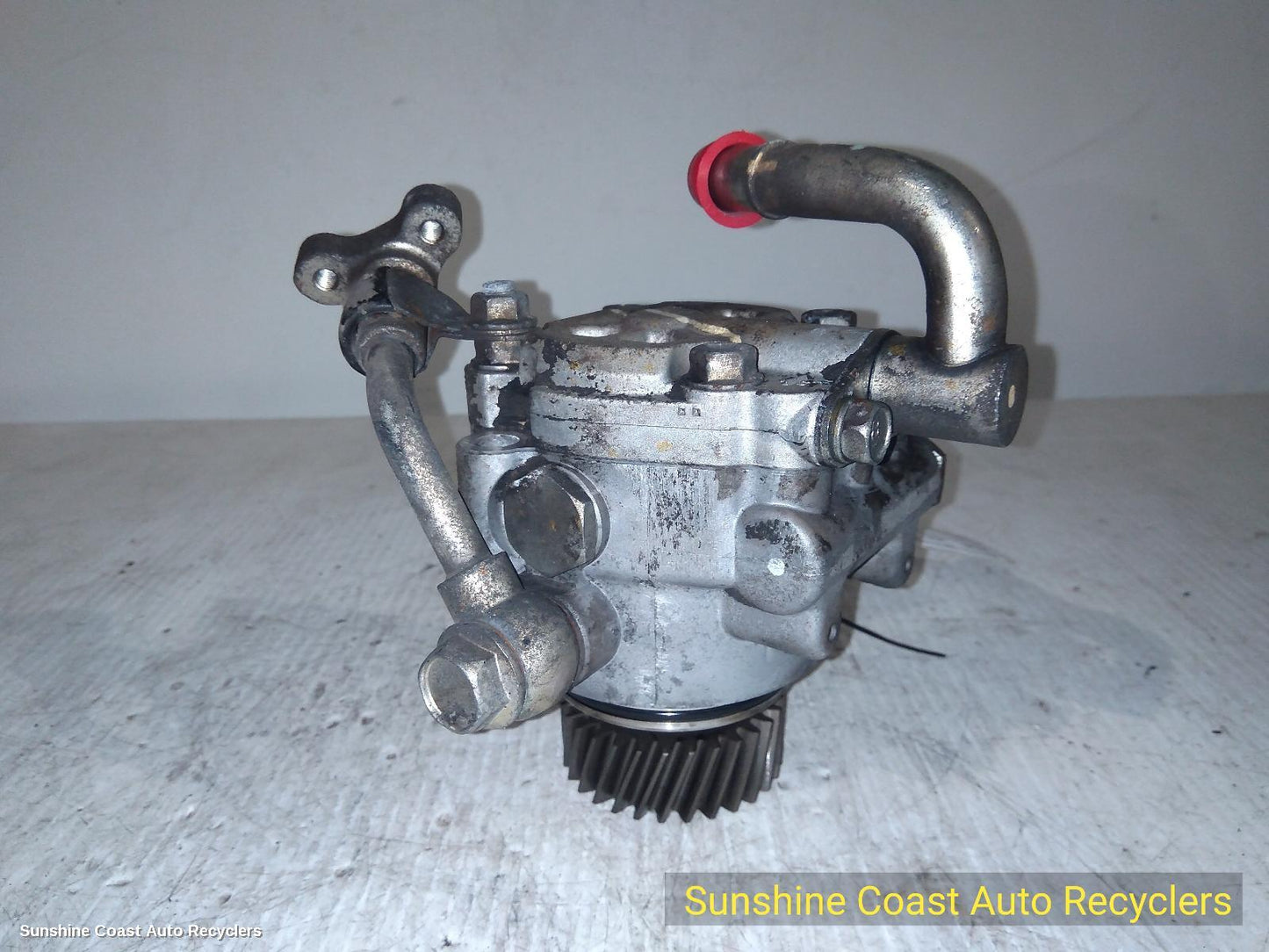2015 Isuzu Mu-x Steering Pump
