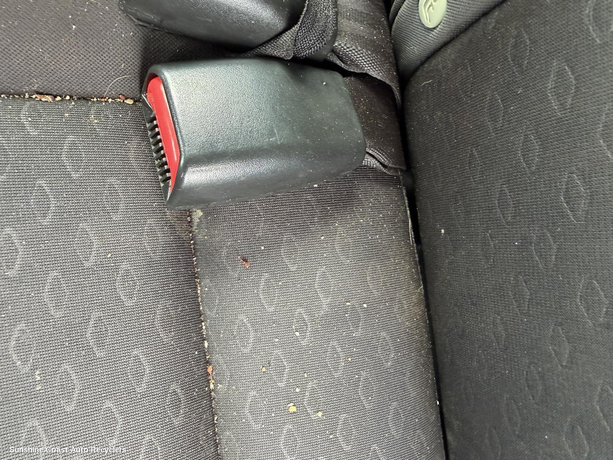 2011-2019 Ssangyong Korando Seatbelt Stalk