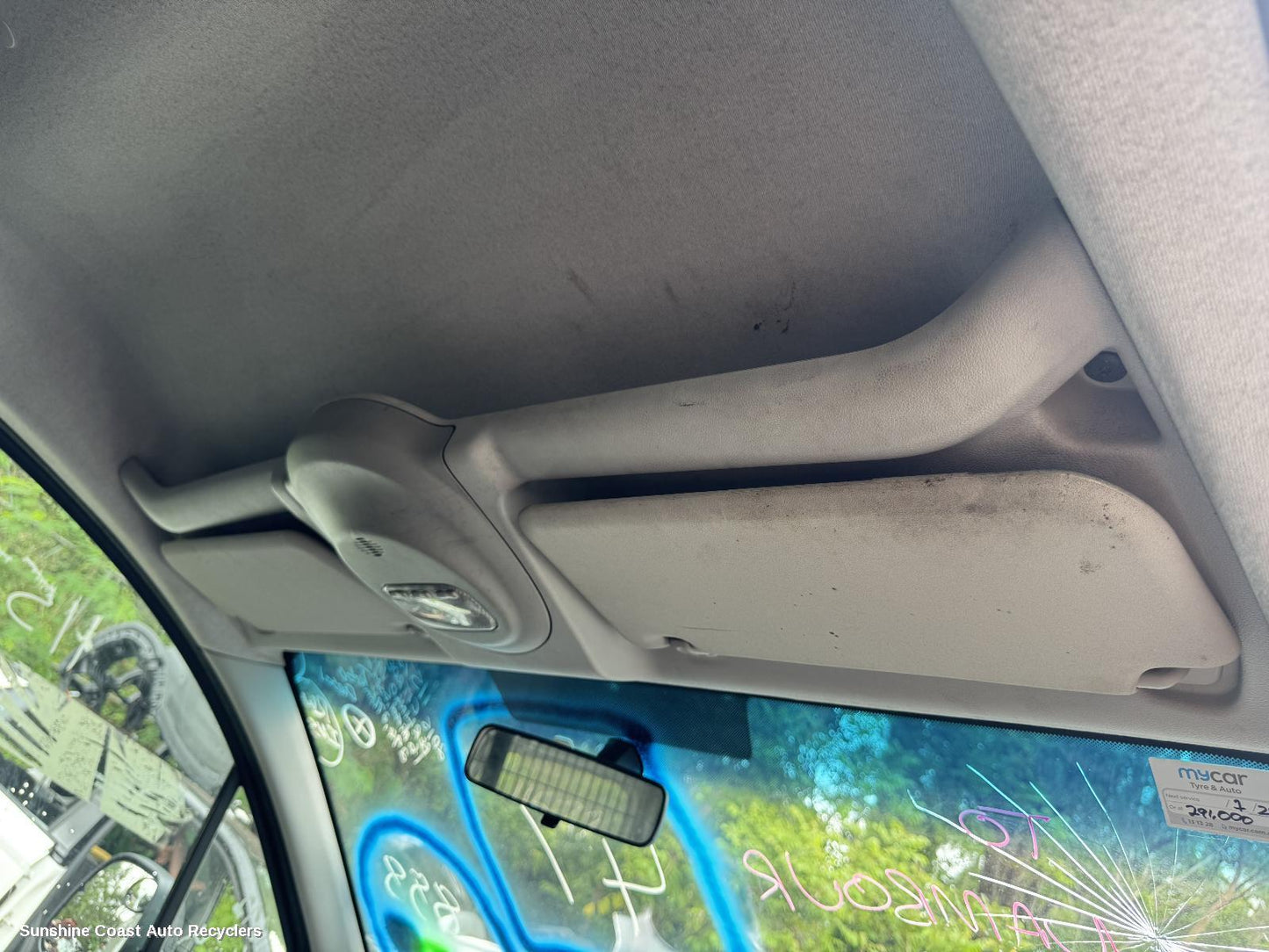 2015 Citroen Berlingo Console