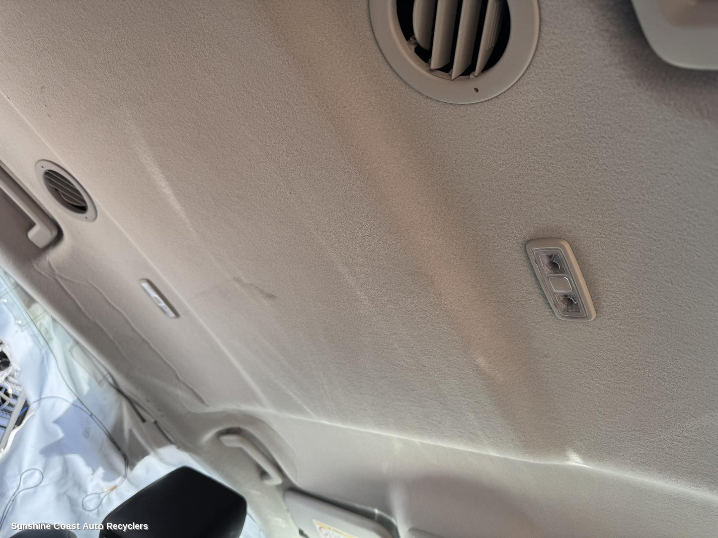 2024 Ford Everest Courtesy Light