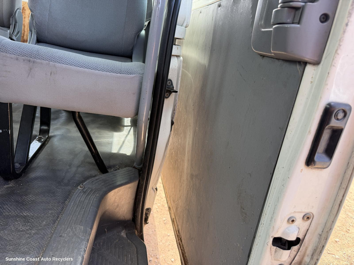 2005-2019 Toyota Hiace Door Trim