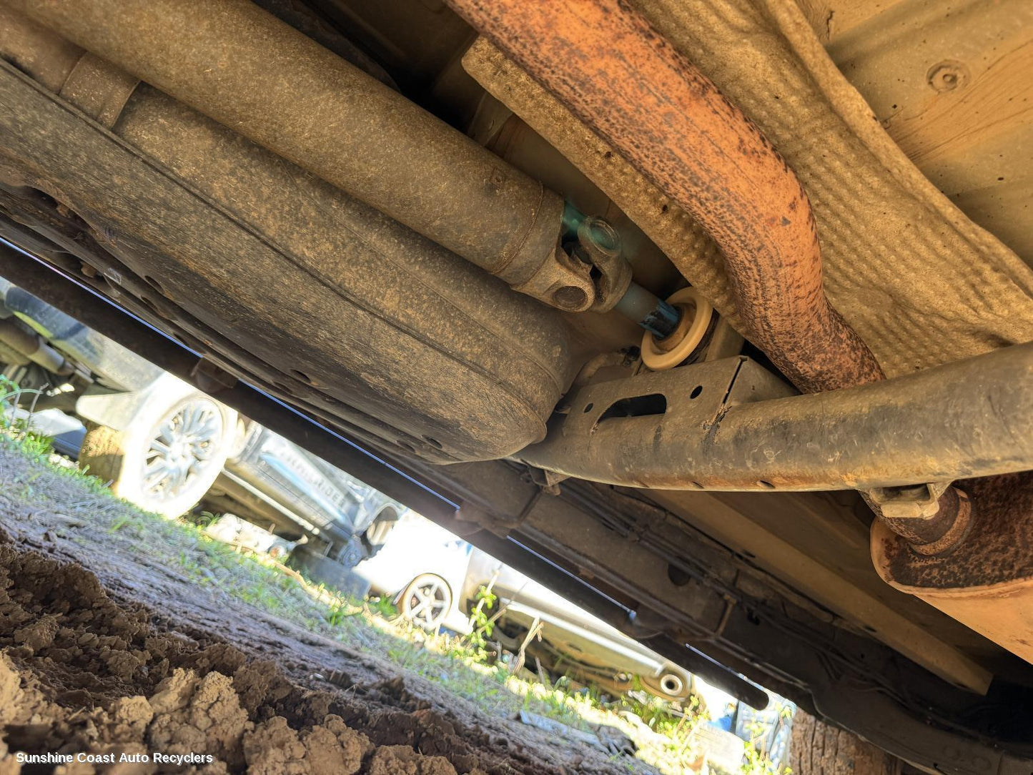 2011 Volkswagen Amarok Rear Drive Shaft