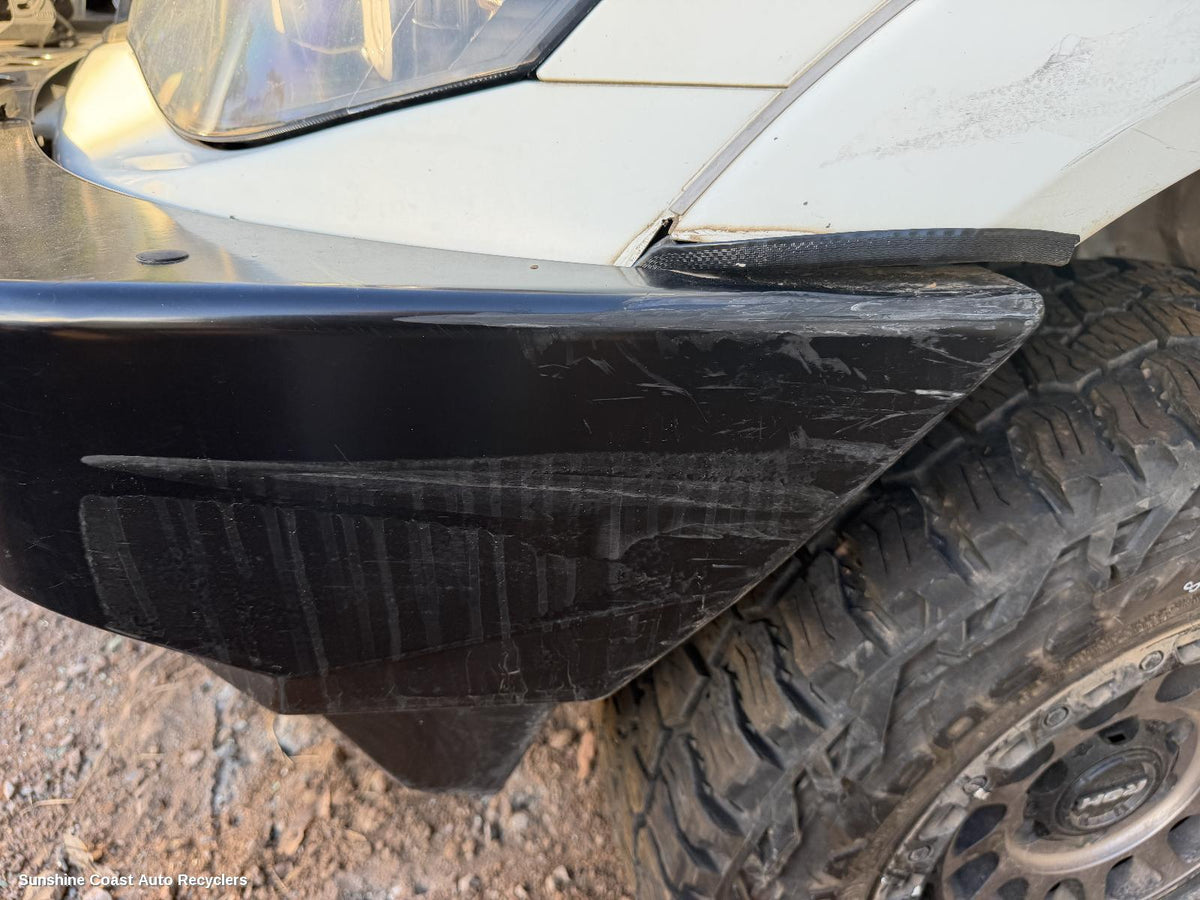 2009-2015 Mitsubishi Triton Front Bumper