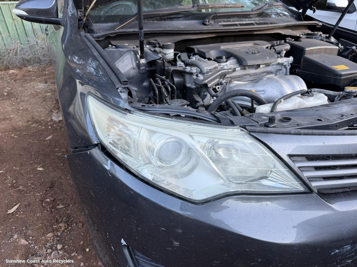2011-2015 Toyota Camry Right Headlamp