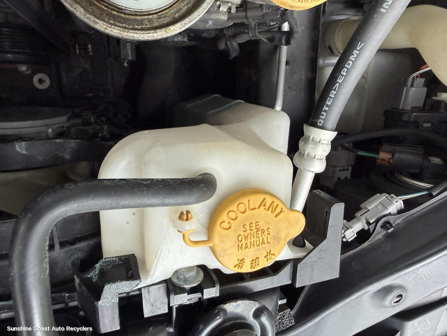 2011-2017 Subaru Impreza Overflow Bottle