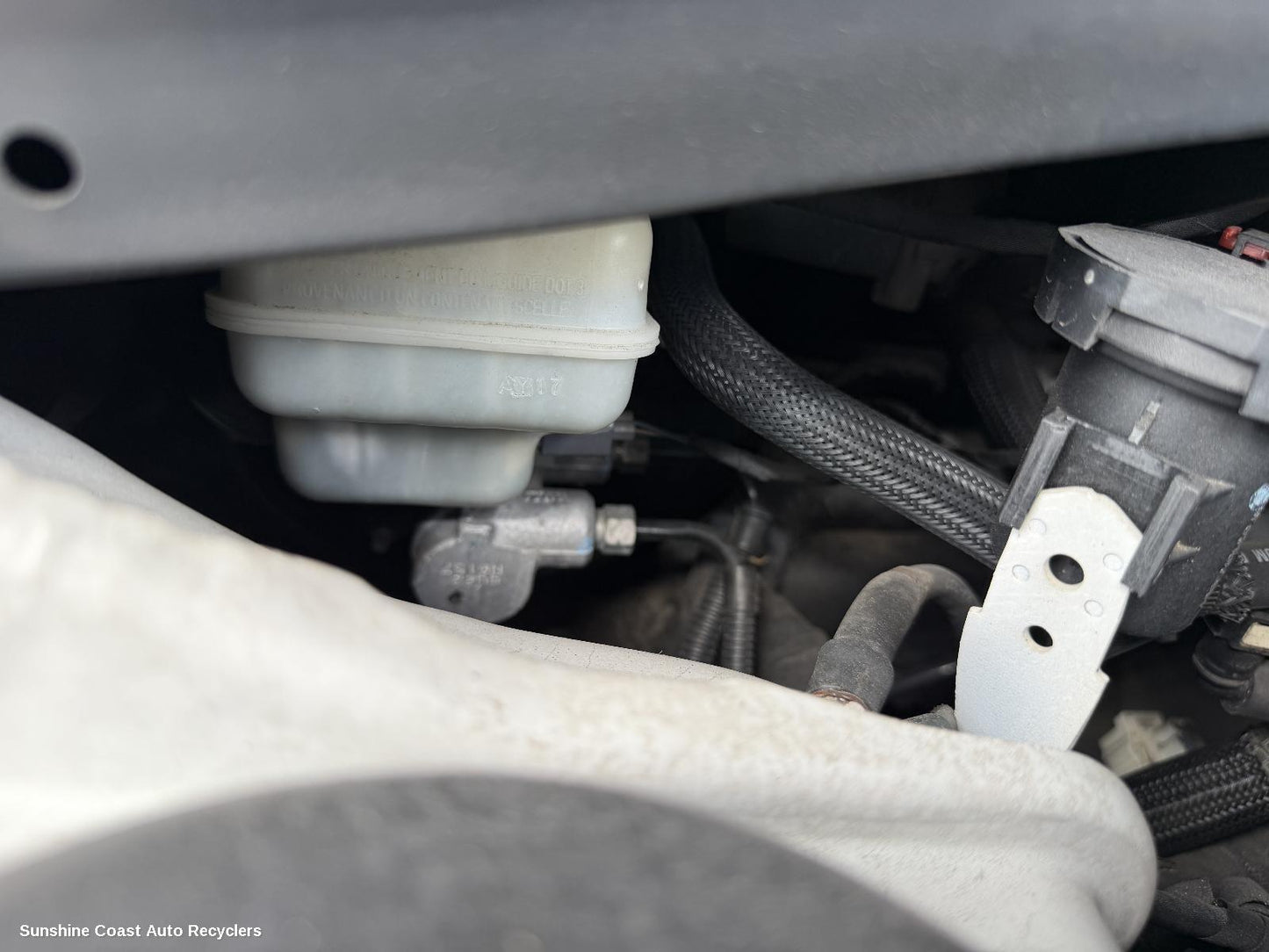 2012 Chrysler 300c Master Cylinder