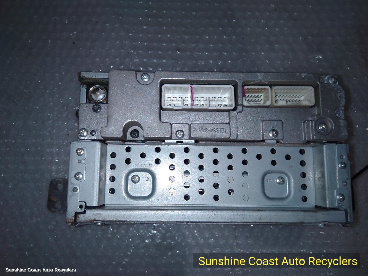 2005-2015 Toyota Hilux Radio Cd Dvd Sat Tv