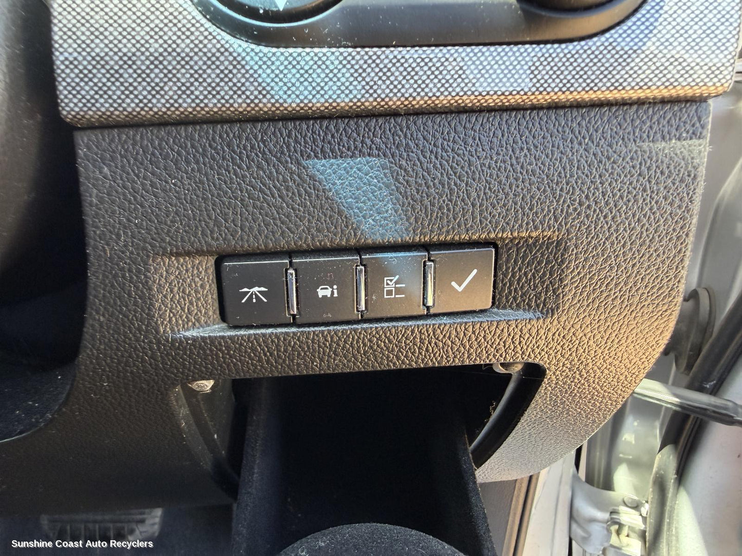 2017 Holden Captiva Misc Switch Relay
