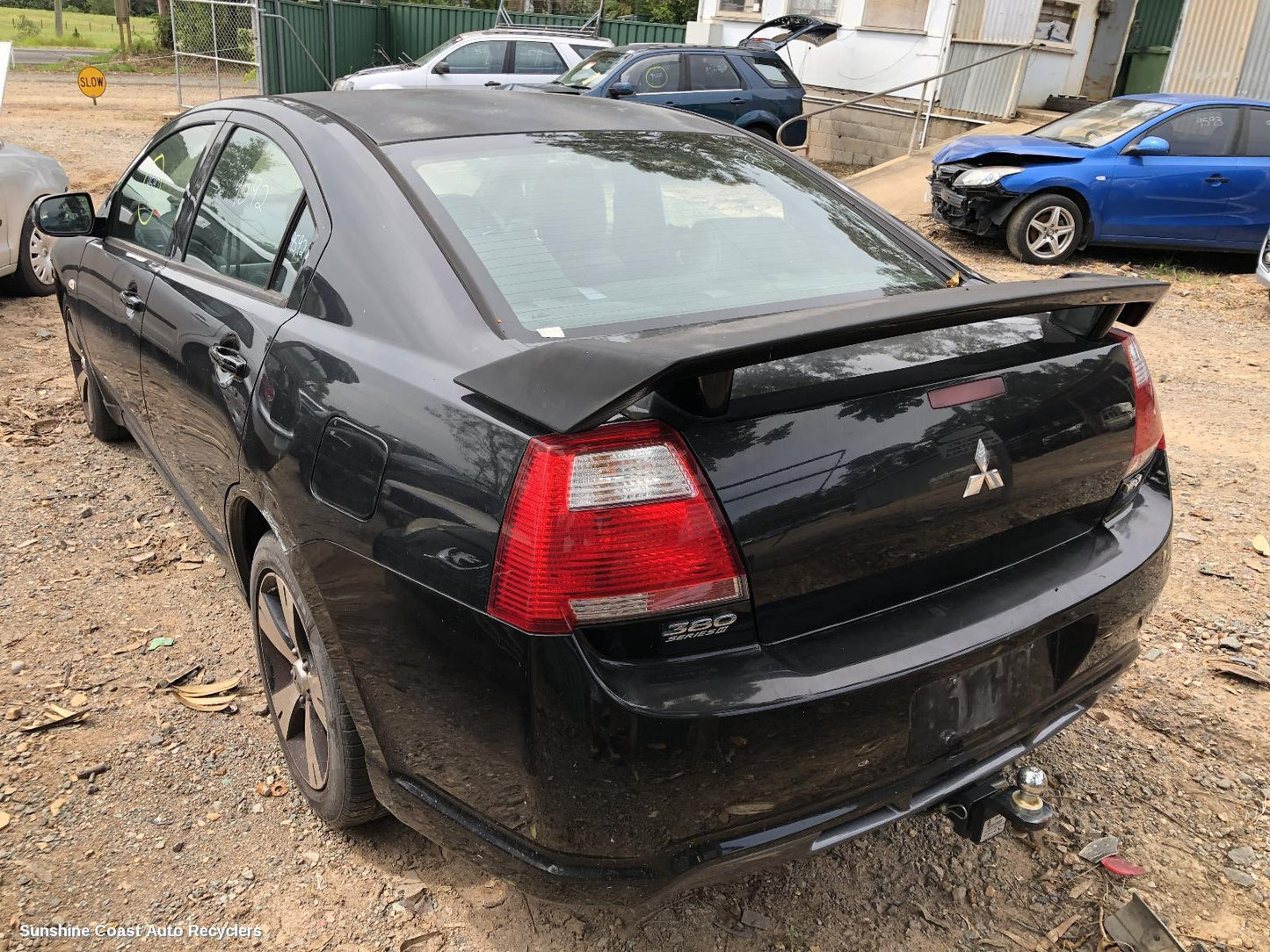 2007 Mitsubishi 380 Right Rear Strut