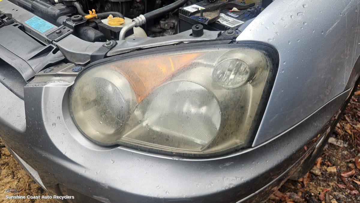 2002-2005 Subaru Impreza Left Headlamp