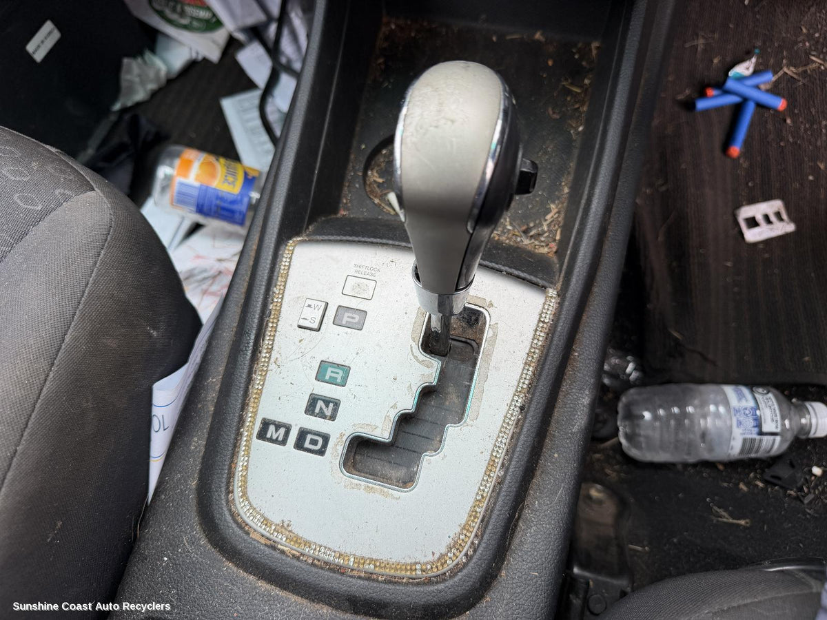 2011-2019 Ssangyong Korando Gear Stick Shifter