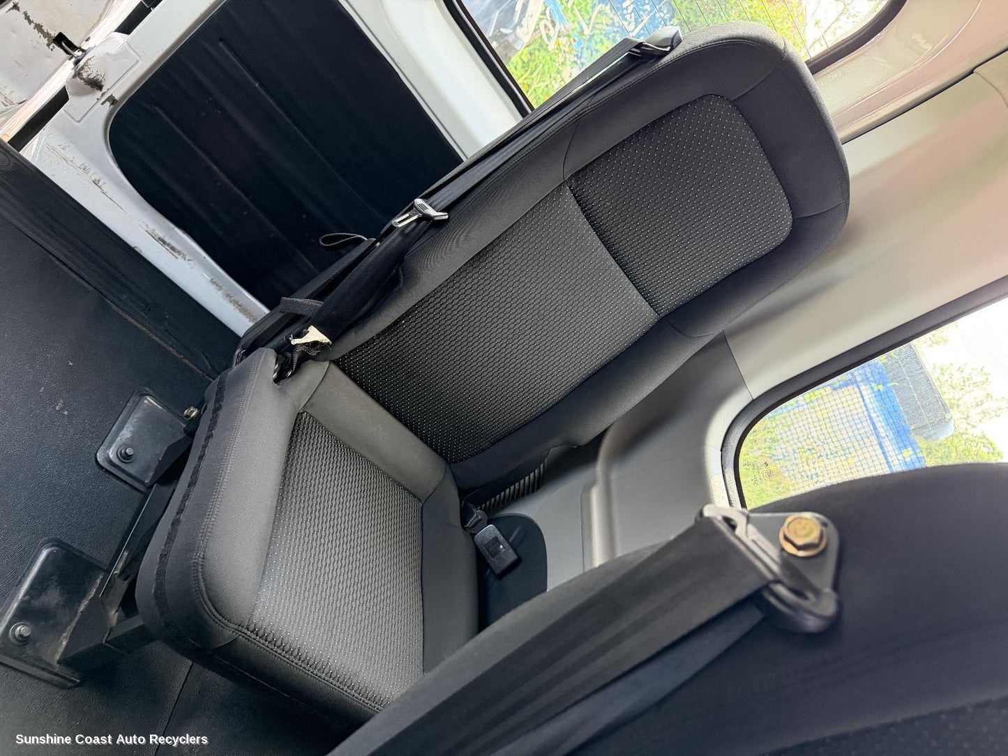 2020-2026 Ldv Deliver 9 3rd Seat