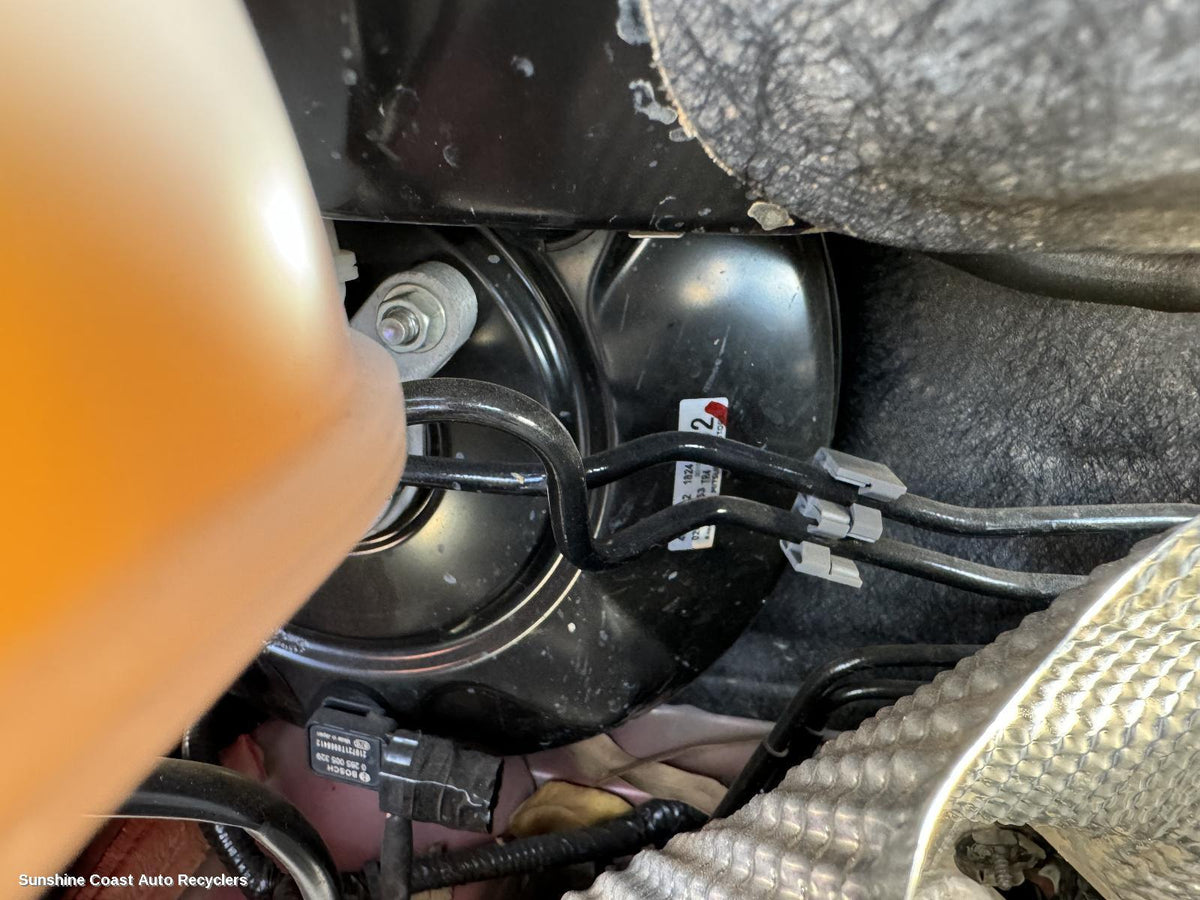 2021-2026 Mitsubishi Outlander Brake Booster