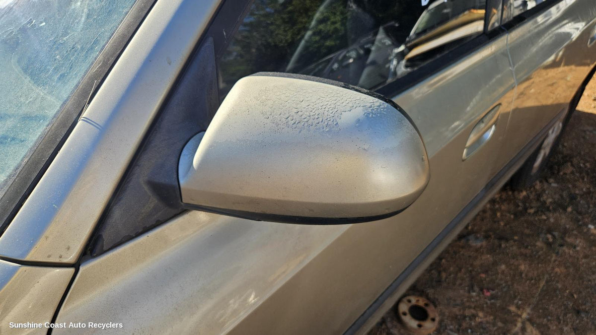 2000-2003 Hyundai Elantra Left Door Mirror