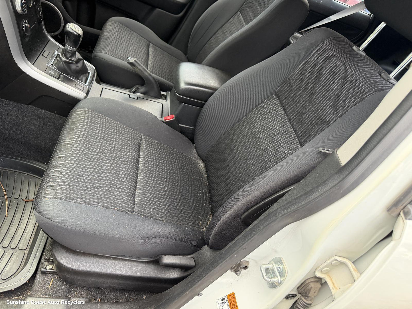 2013 Suzuki Vitara Front Seat