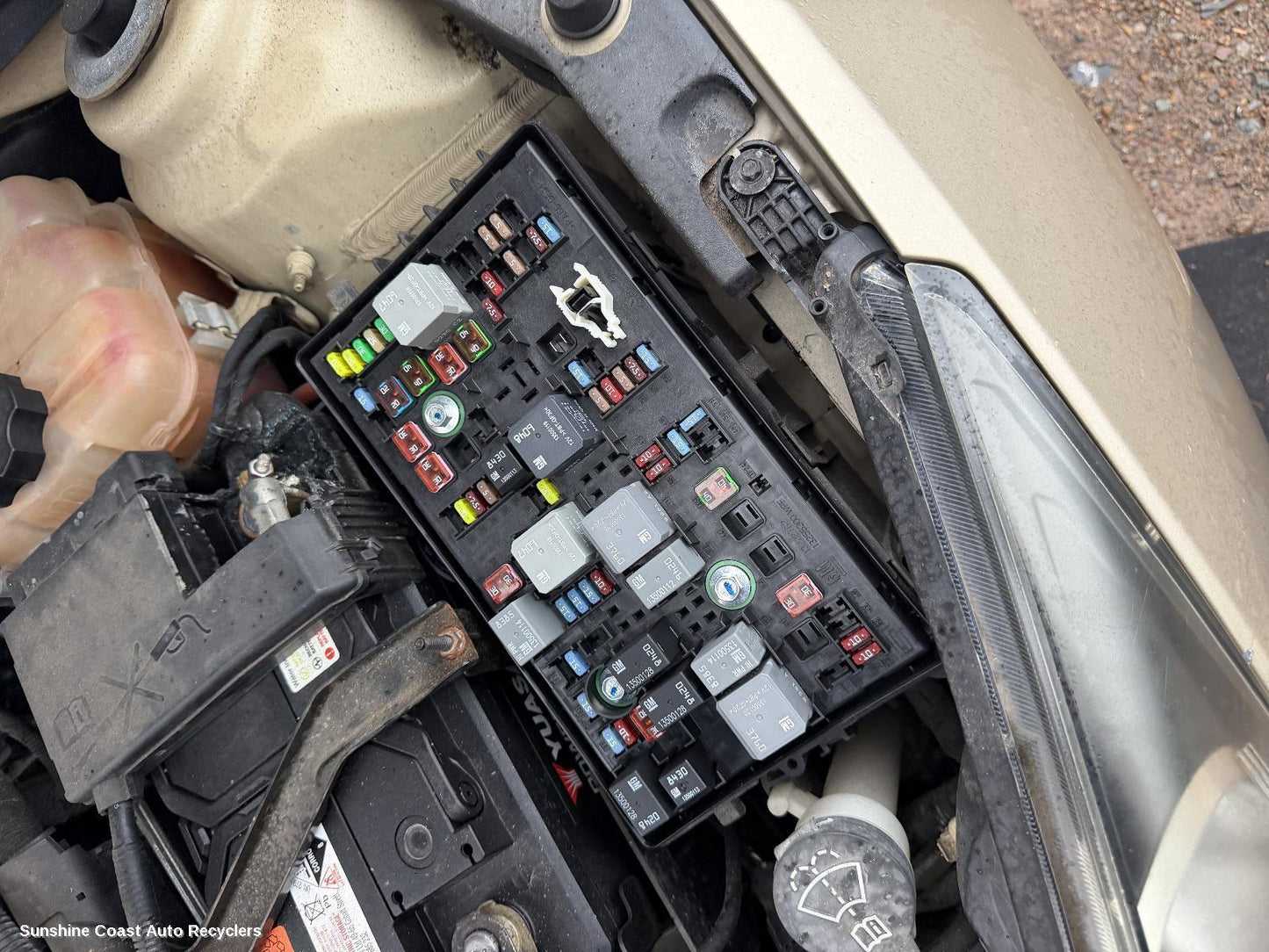 2009-2011 Holden Cruze Fuse Box
