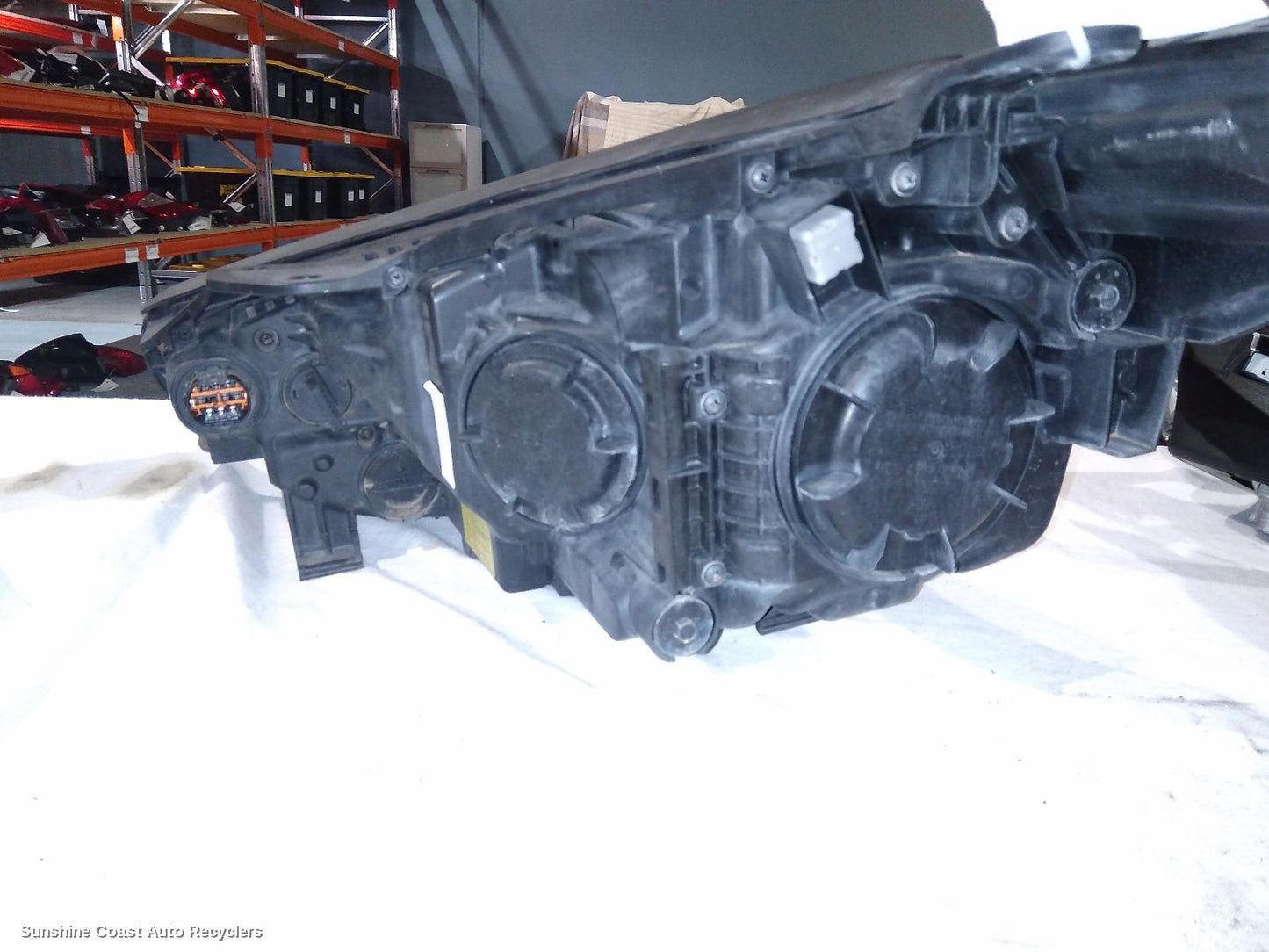 2015 Hyundai Santa Fe Right Headlamp