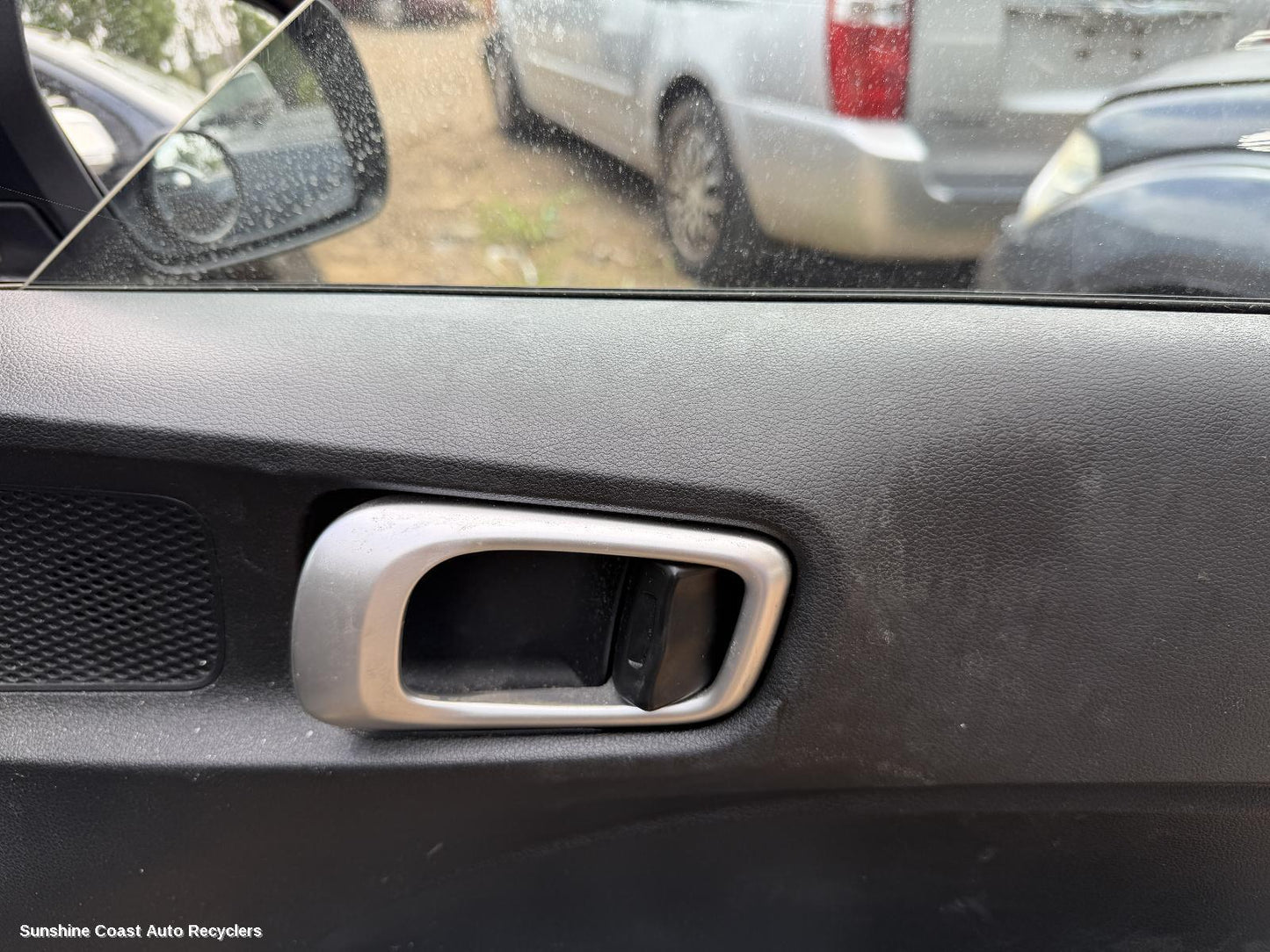 2019 Hyundai Venue Door Handle