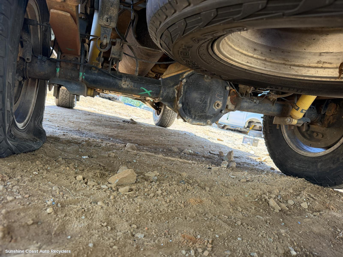 1997-2015 Nissan Navara Rear Diff Assembly