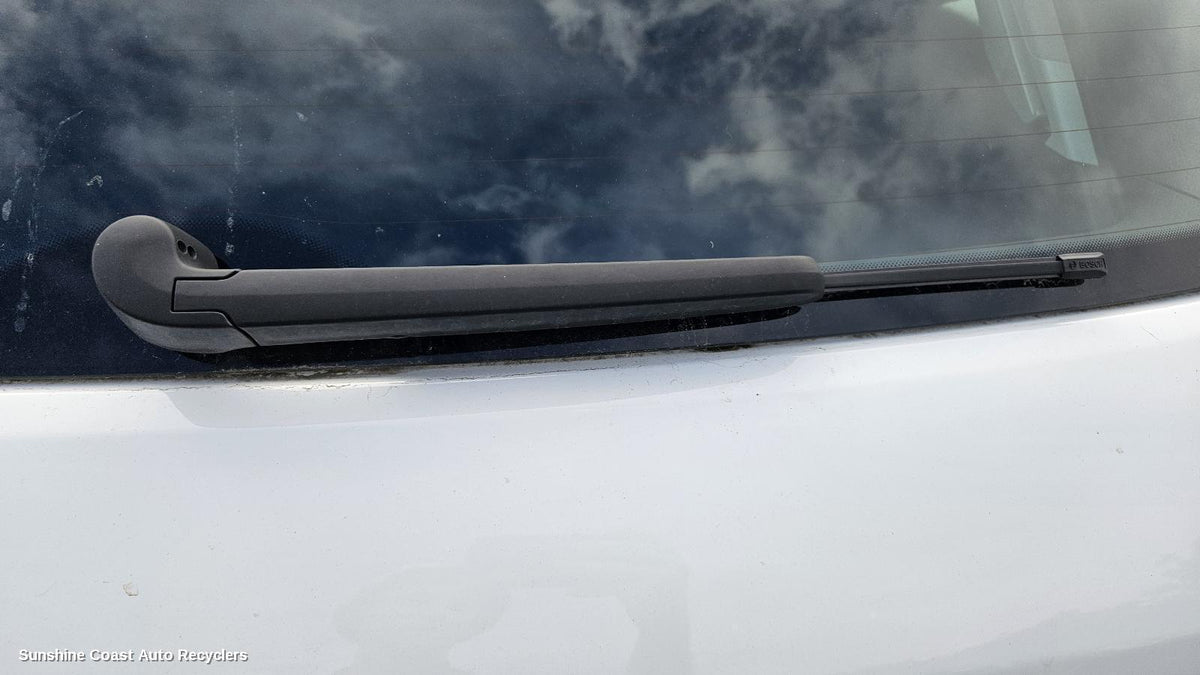 2010-2018 Volkswagen Touareg Wiper Arm
