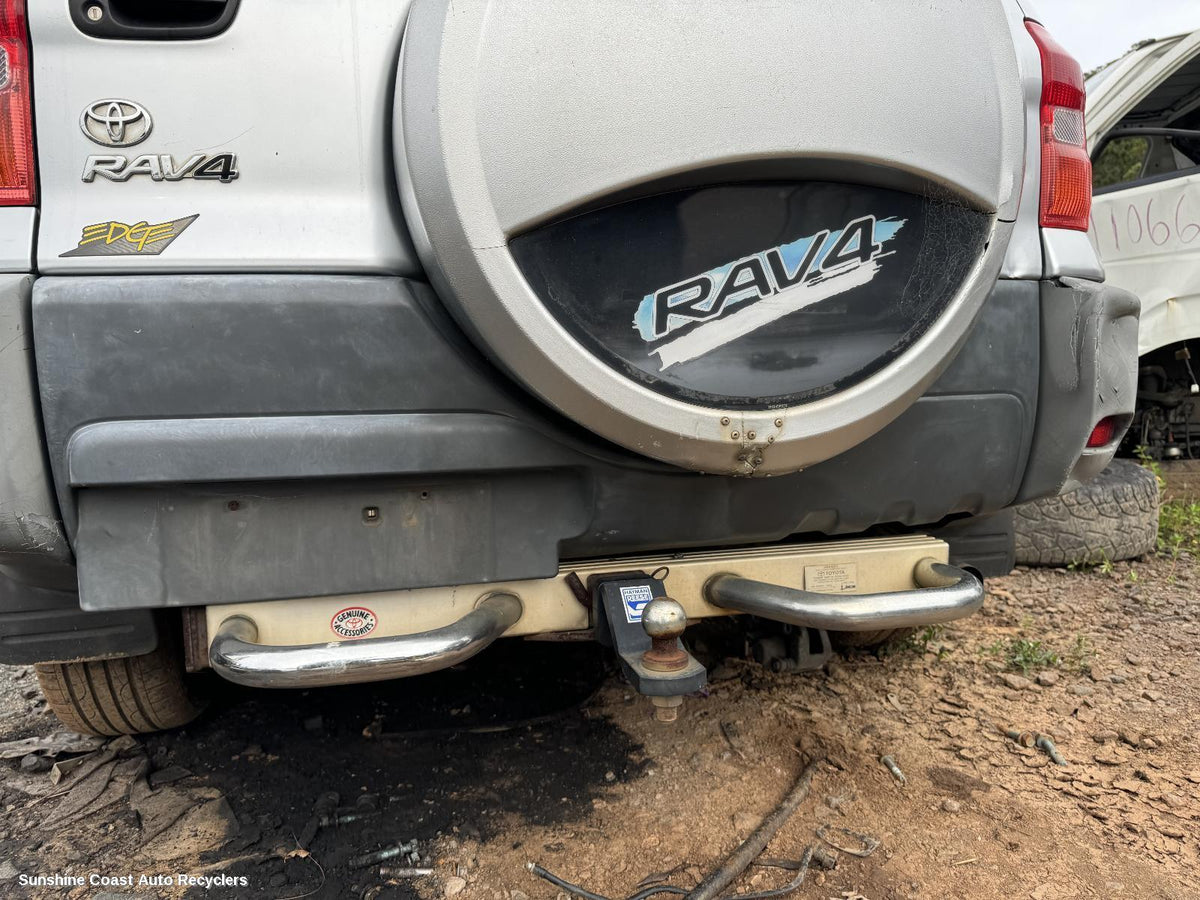 2000-2005 Toyota Rav4 Rear Garnish