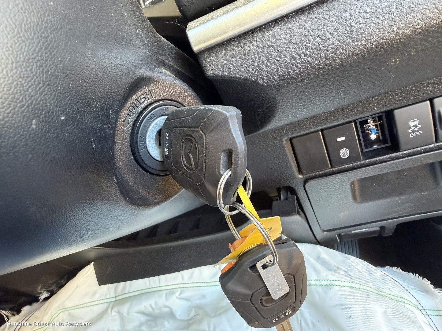 2020-2026 Mazda Bt50 Ignition W  Key