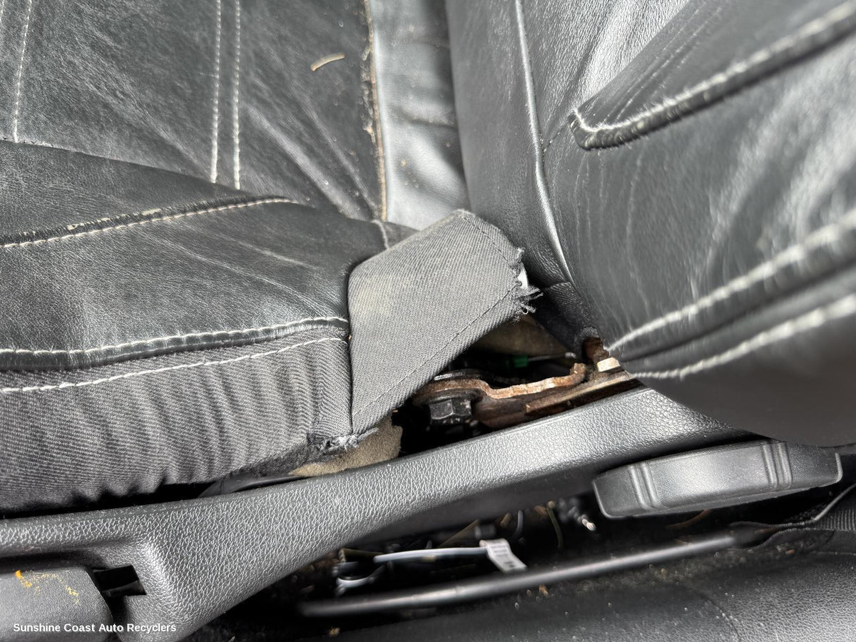 2010-2016 Renault Megane Front Seat