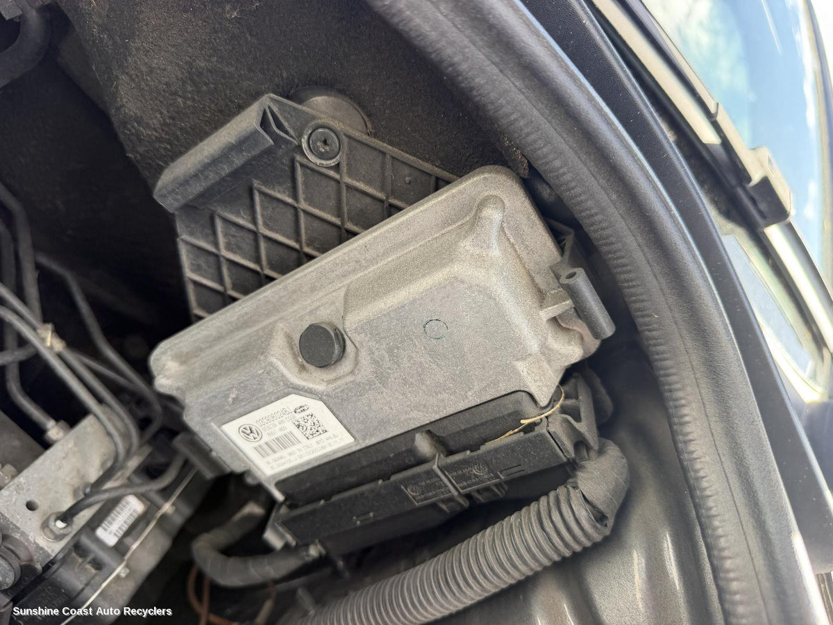 2010-2017 Volkswagen Polo Ecu