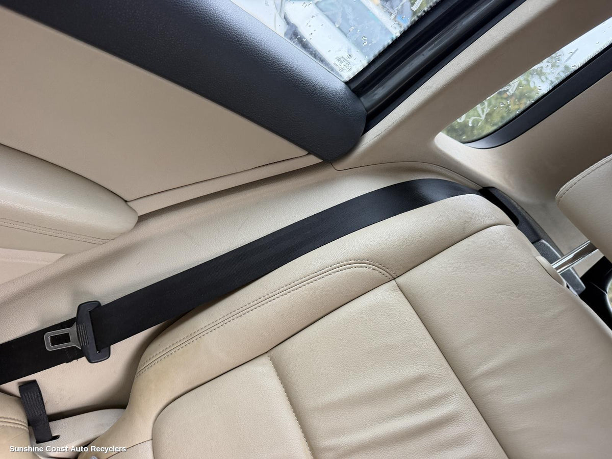2008-2016 Volkswagen Tiguan Seatbelt Stalk