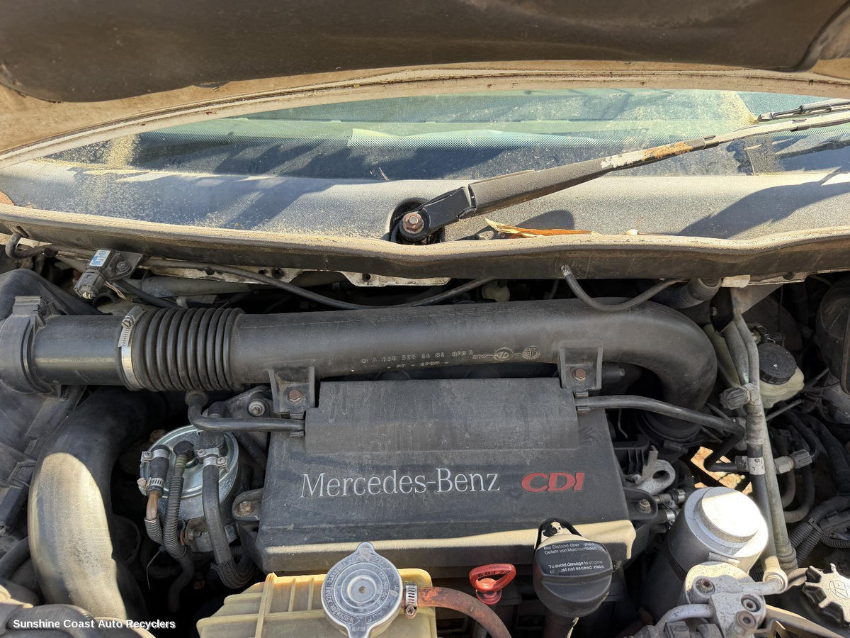1998-2004 Mercedes Vito Air Cleaner Duct Hos