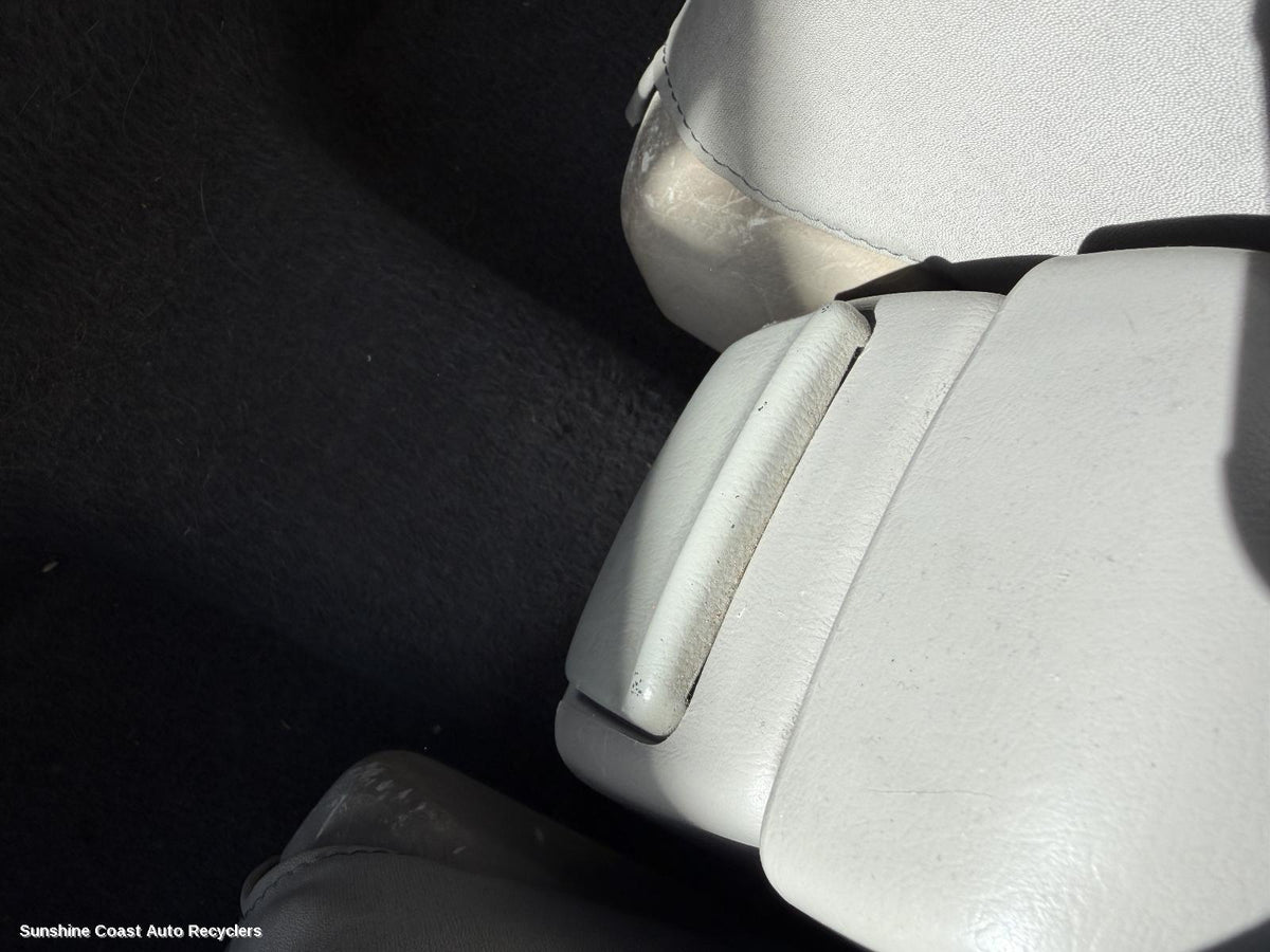 1998-2001 Toyota Corolla Ashtray