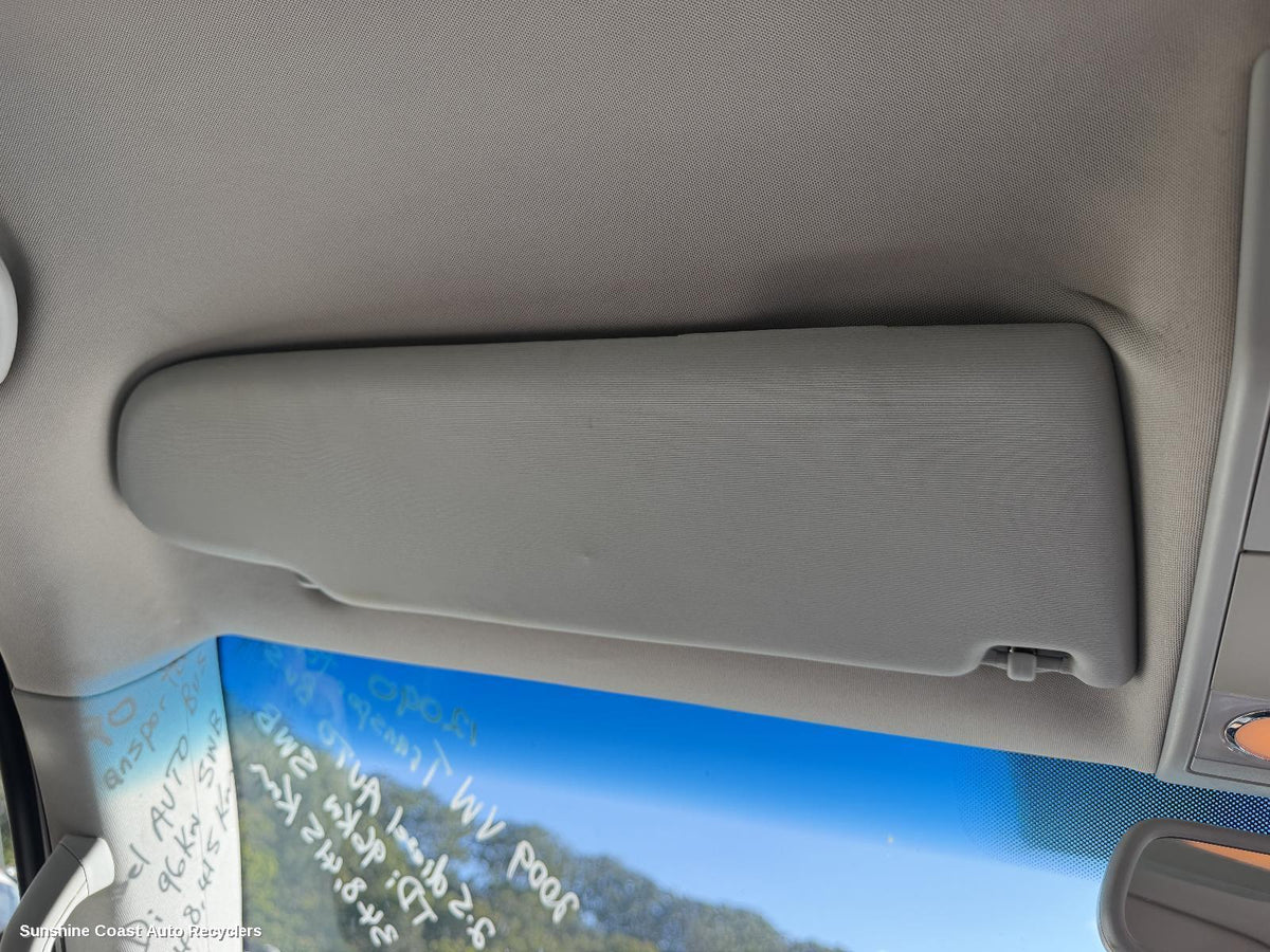 2004-2010 Volkswagen Transporter Sunvisor