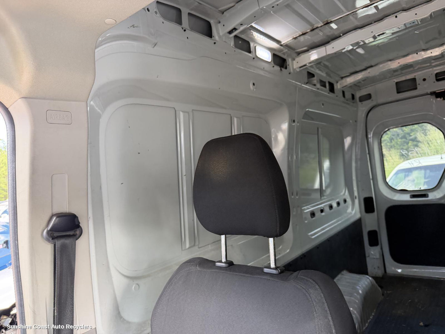 2020-2026 Ldv Deliver 9 Headrest