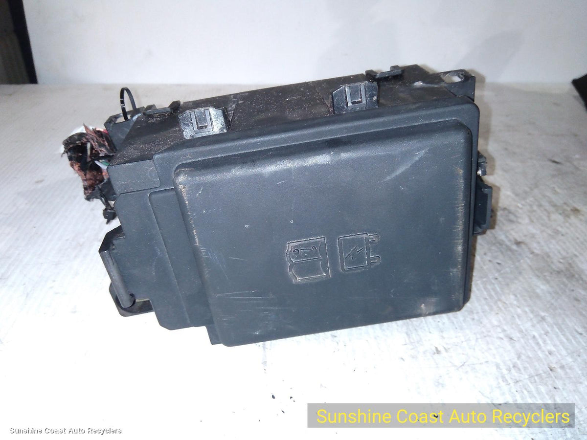 2015-2024 Jaguar Xe Fuse Box
