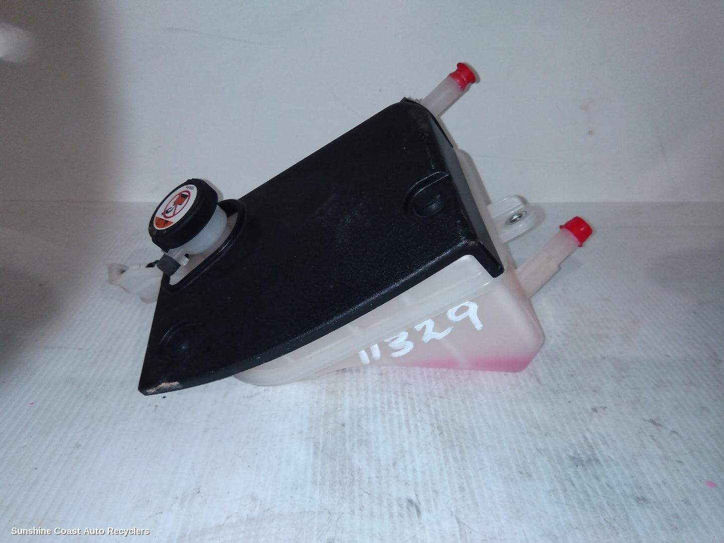2018 Lexus Ct200h Overflow Bottle