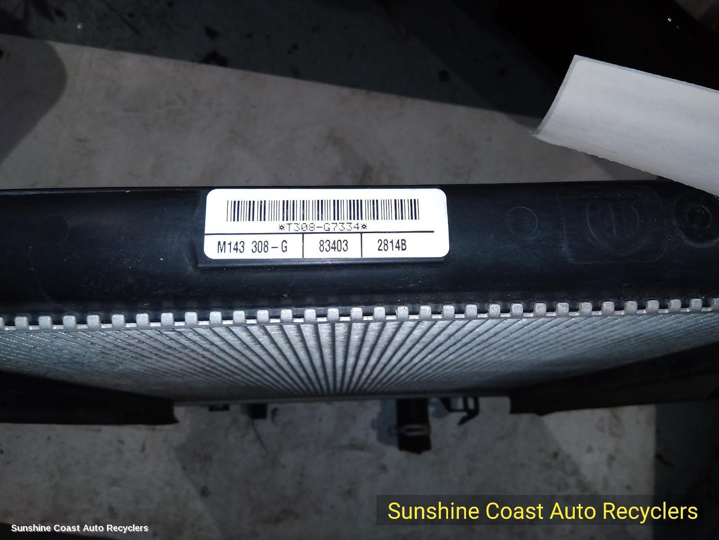 2014 Chrysler 300c Radiator