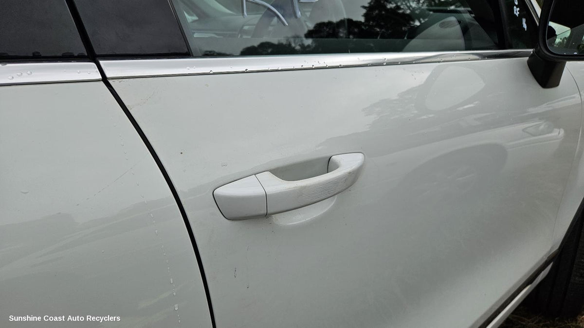 2010-2018 Volkswagen Touareg Door Handle
