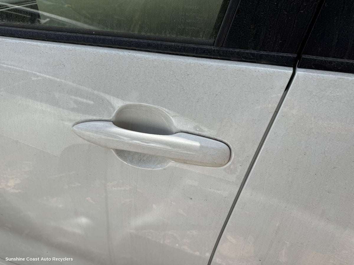 2020-2026 Toyota Yaris Door Handle