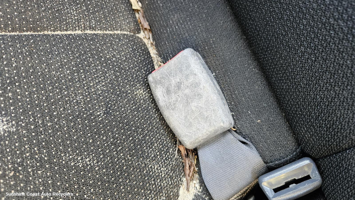 2000-2003 Hyundai Elantra Seatbelt Stalk