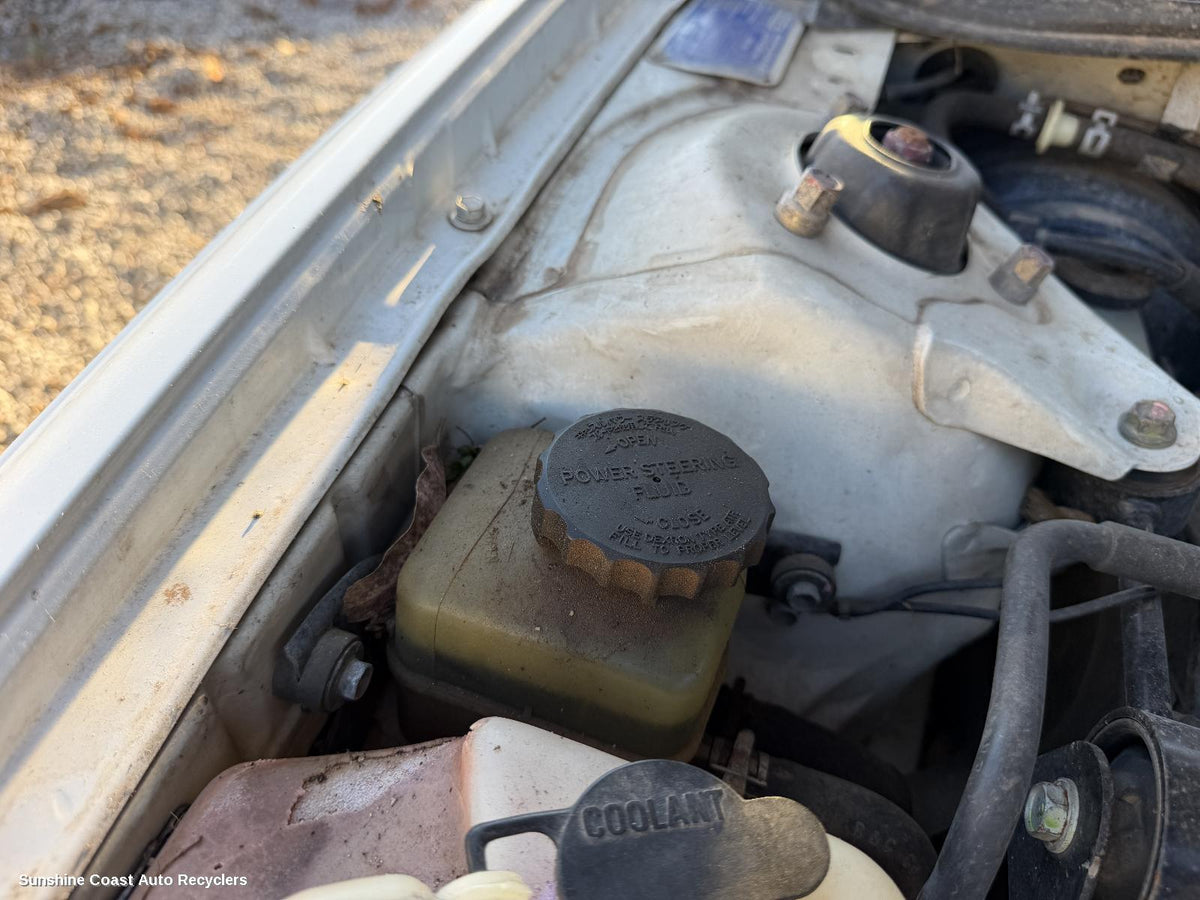 1997-2002 Toyota Camry P S Reservoir