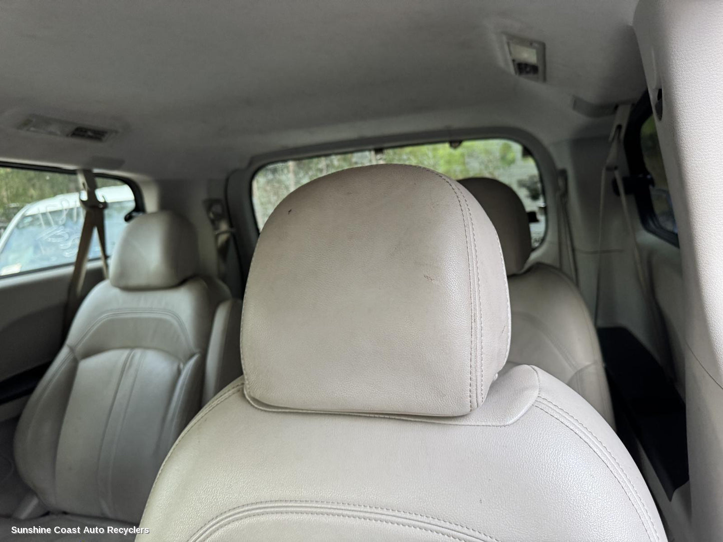 2015-2022 Ldv G10 Headrest