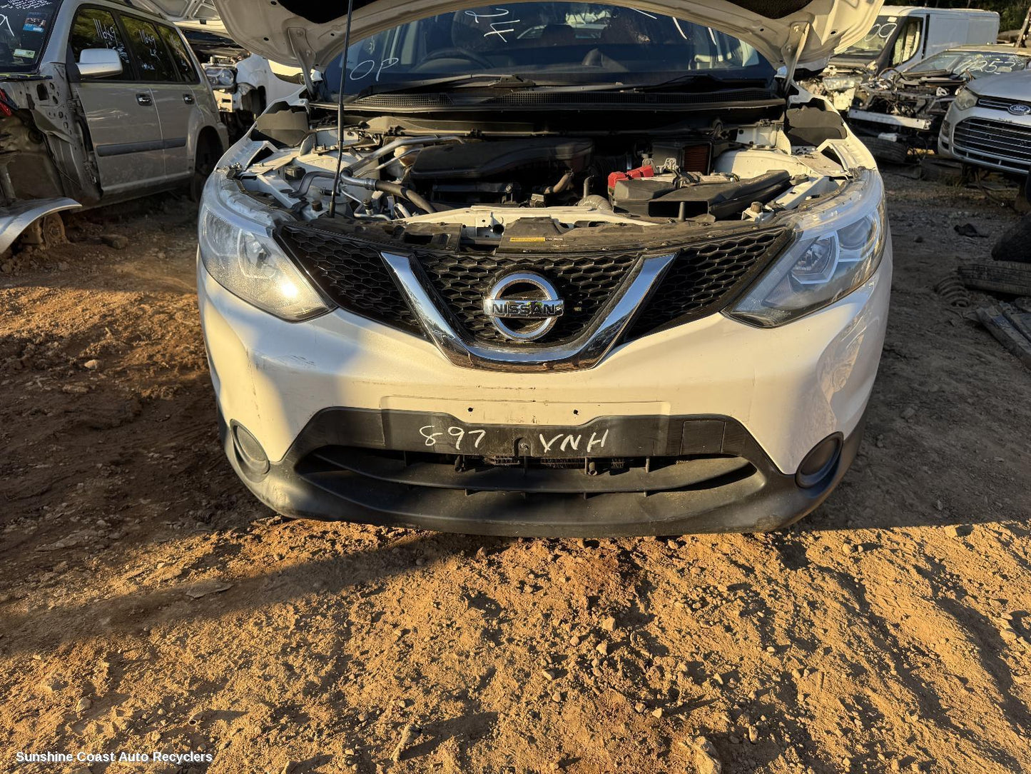 2015 Nissan Qashqai Front Bumper