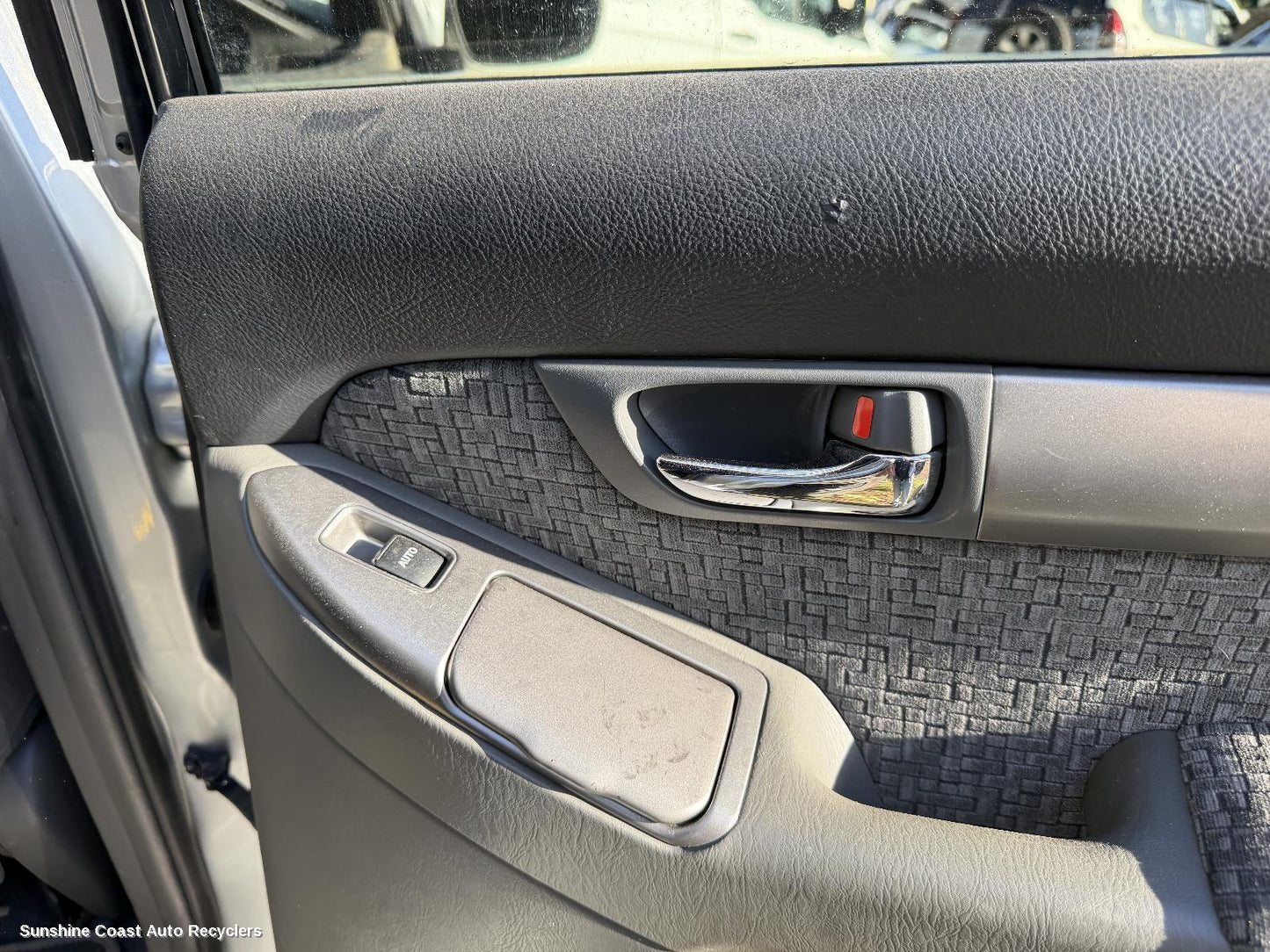 2003-2009 Toyota Prado Door Handle