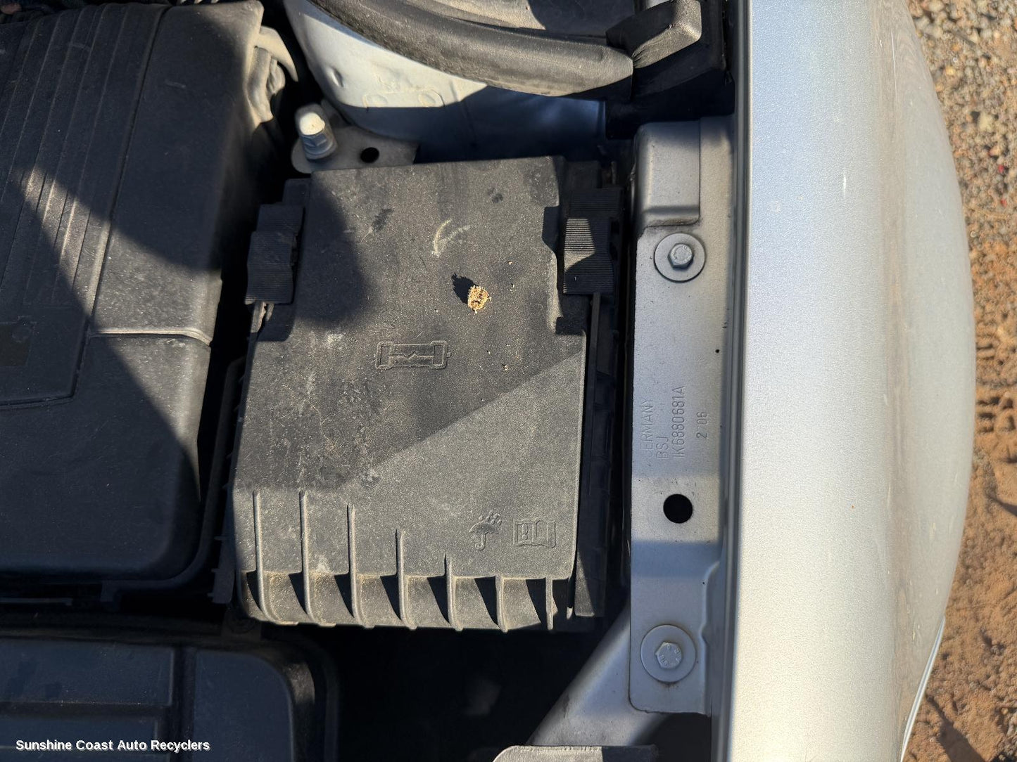 2004-2009 Volkswagen Golf Fuse Box