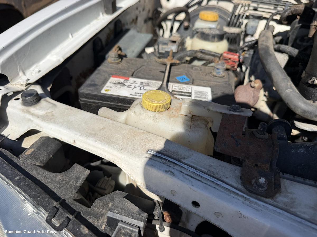 1997-2015 Nissan Navara Overflow Bottle